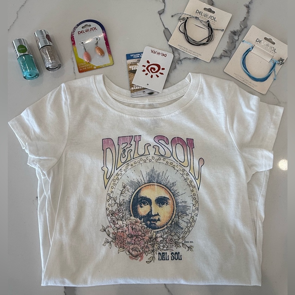NEW Youth XL Del Sol Boho Sun Eco Crew Tee 2 Nail Polish 2 Bracelets & Earrings